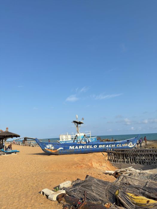 Lome photo 25